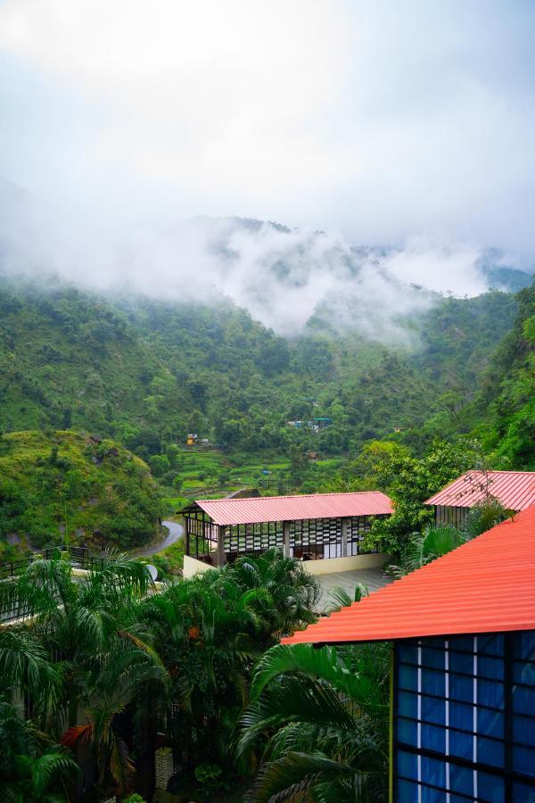 Baandal River Resort A Unit Of Maa Surkunda Devi Audhogik Kshetra Dehradun Esterno foto